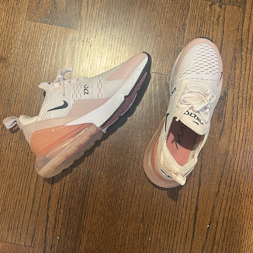 Pink Nike air max 270 in size 8.5